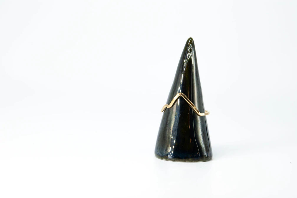 Gold mountain ring discount