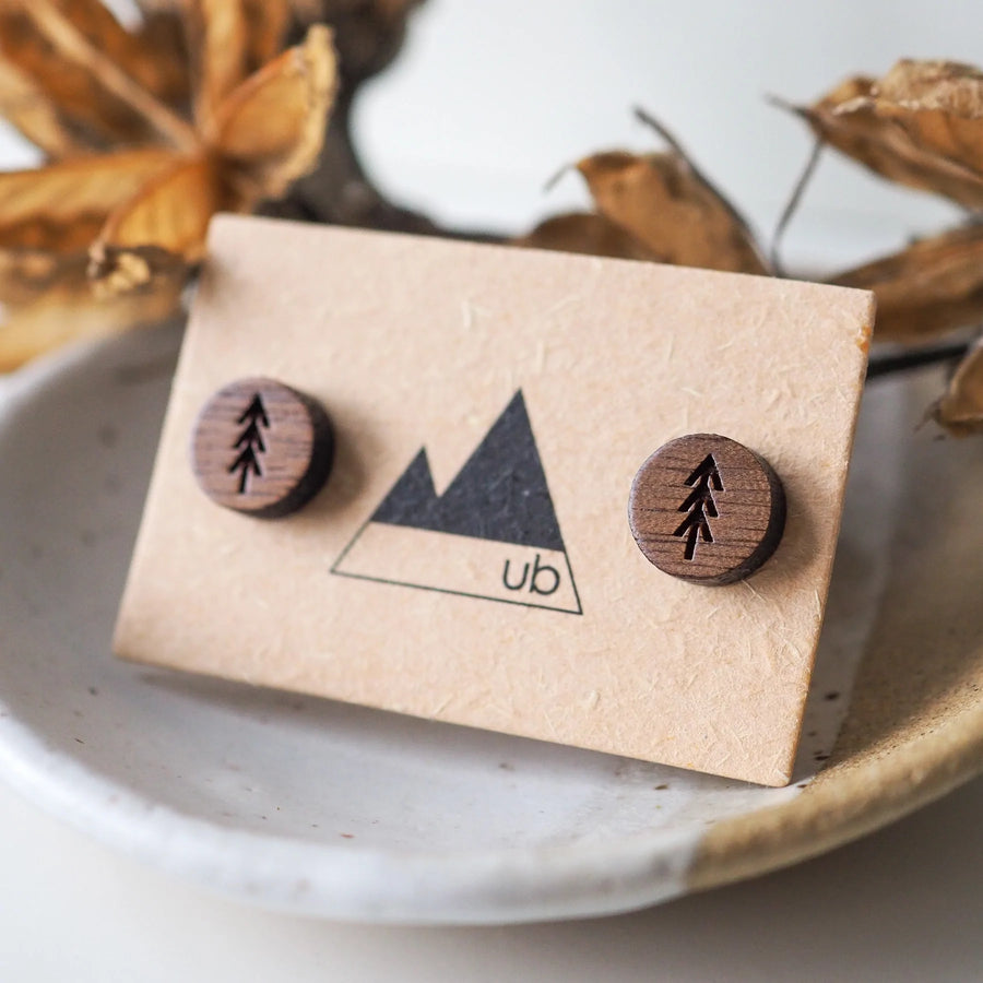 Cartier Walnut Stud Earring