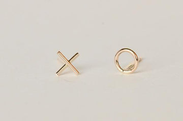 'XO' Gold Stud Earrings